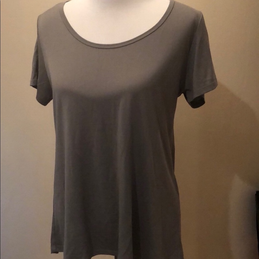 LulaRoe Classic Tee